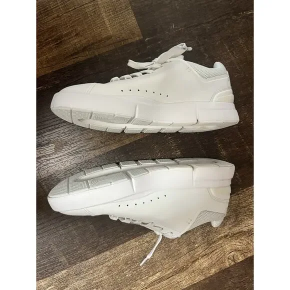ON CLOUD THE ROGER ADVANTAGE Women's White Athletic Sneaker Shoes size 5.5 - Picture 2 of 9